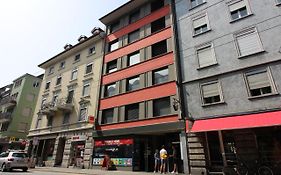 Swiss Star Longstreet - contactless self check-in